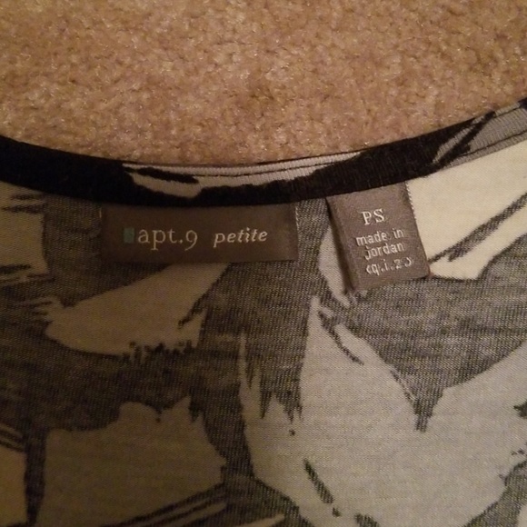 Blouse - Picture 3 of 3